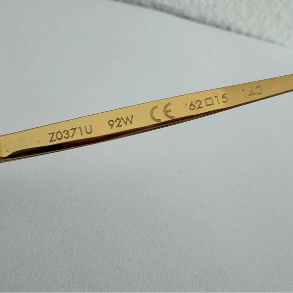 Louis Vuitton Sexy Sunglasses - Picture 13 of 15